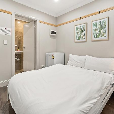 Azzurro Boutique Hotel - Surry Hills Сидни Екстериор снимка