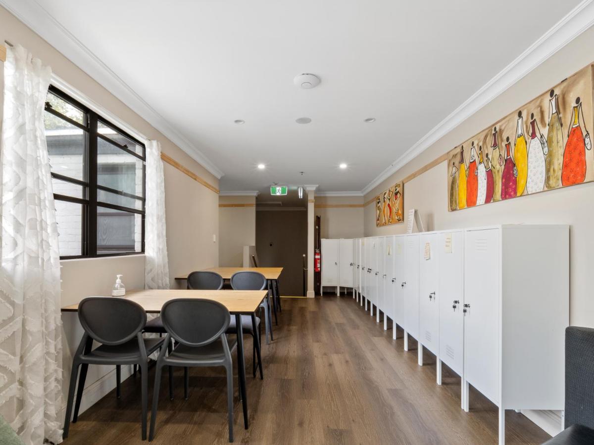 Azzurro Boutique Hotel - Surry Hills Сидни Екстериор снимка