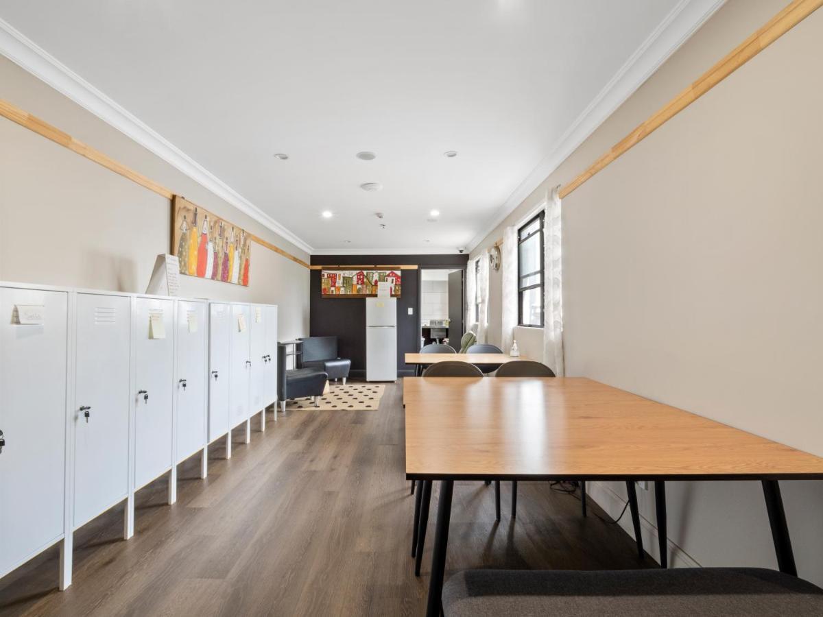 Azzurro Boutique Hotel - Surry Hills Сидни Екстериор снимка