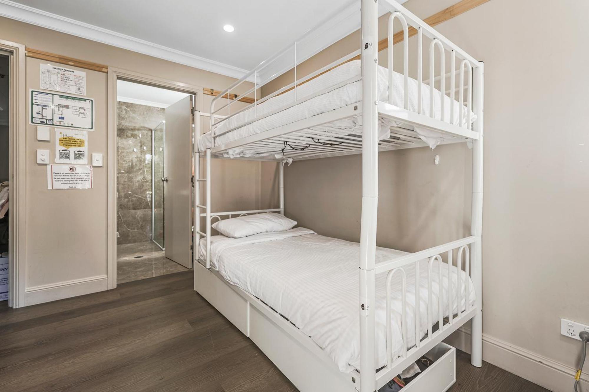 Azzurro Boutique Hotel - Surry Hills Сидни Екстериор снимка