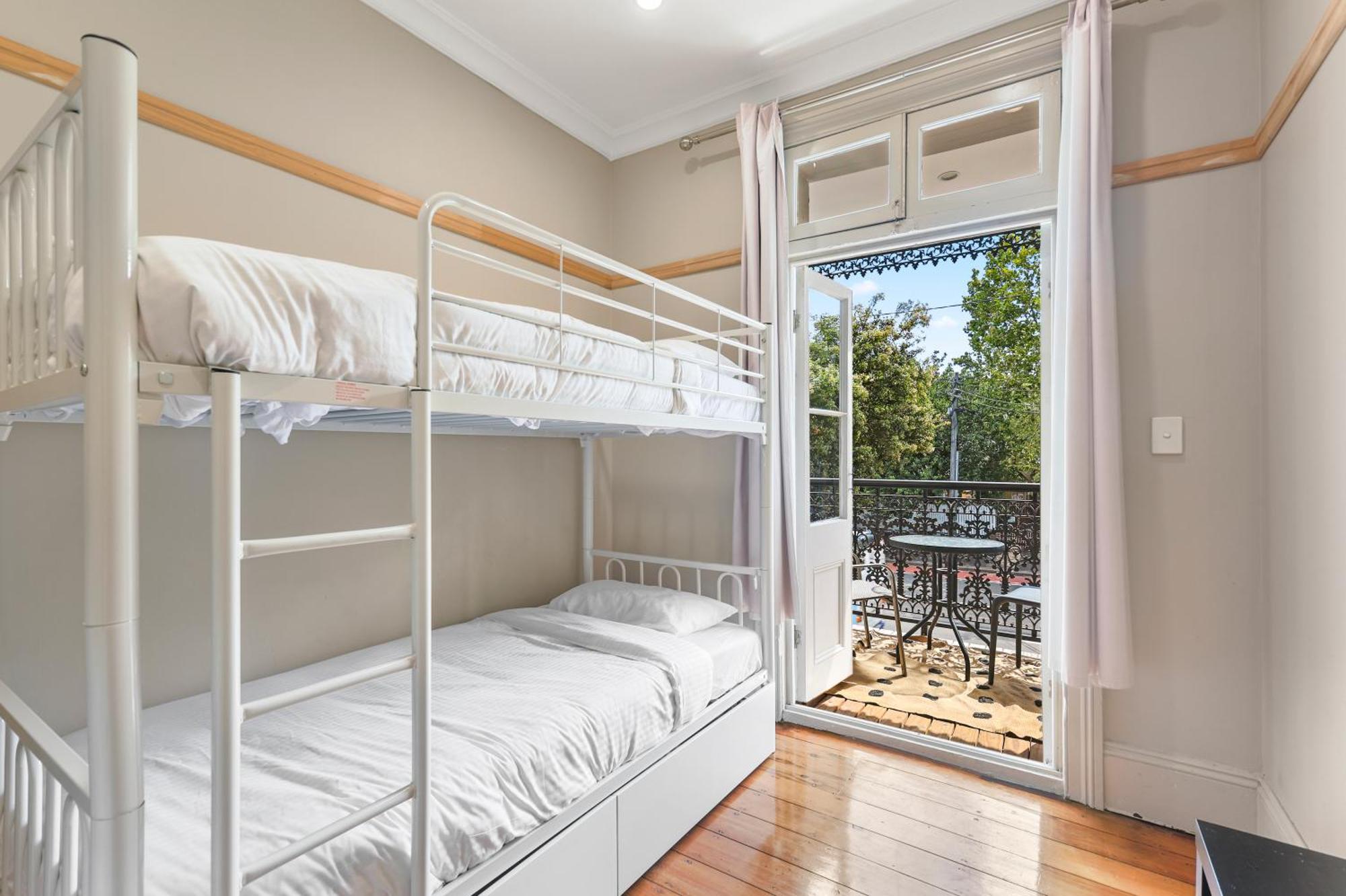 Azzurro Boutique Hotel - Surry Hills Сидни Екстериор снимка