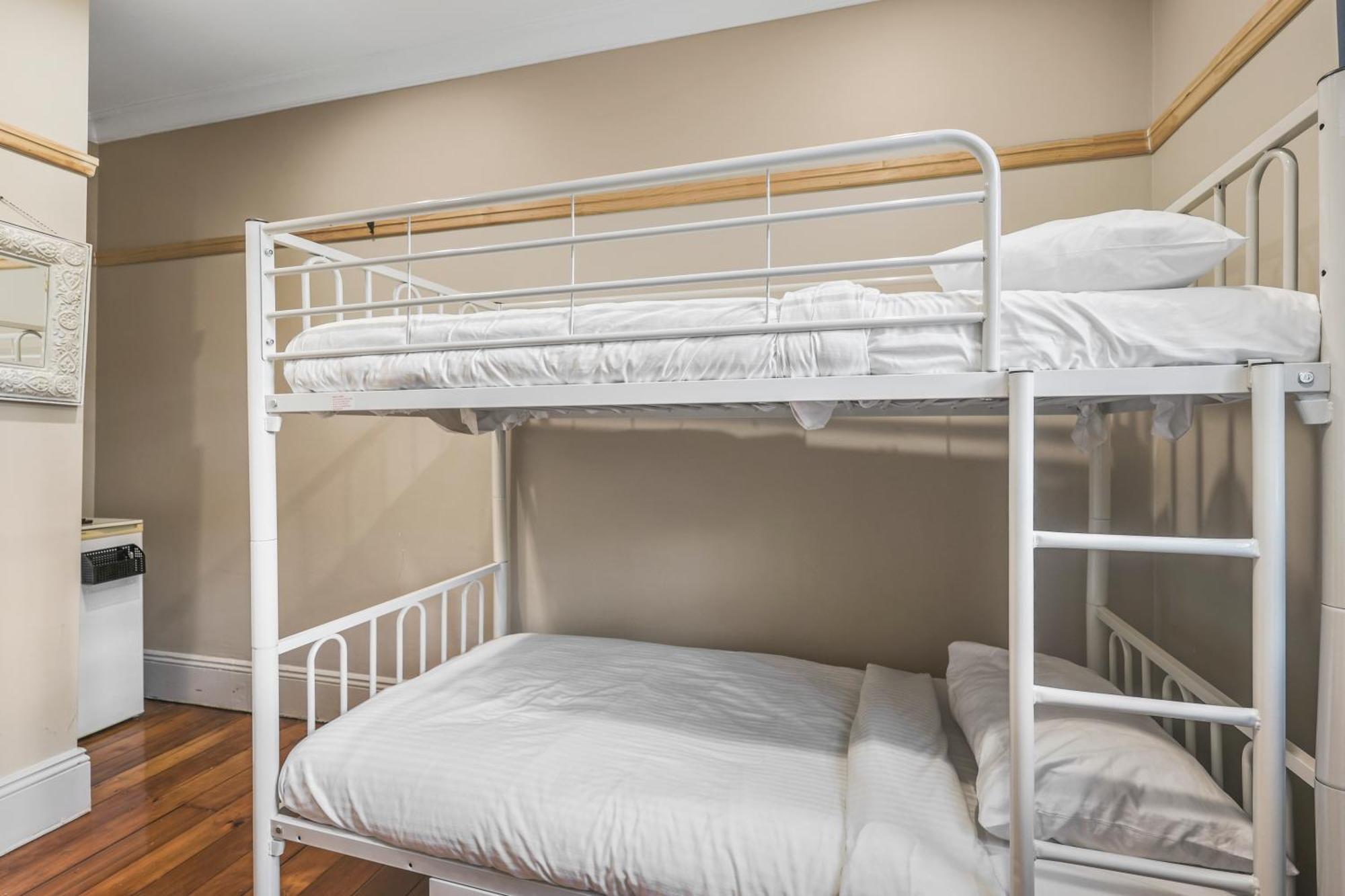 Azzurro Boutique Hotel - Surry Hills Сидни Екстериор снимка