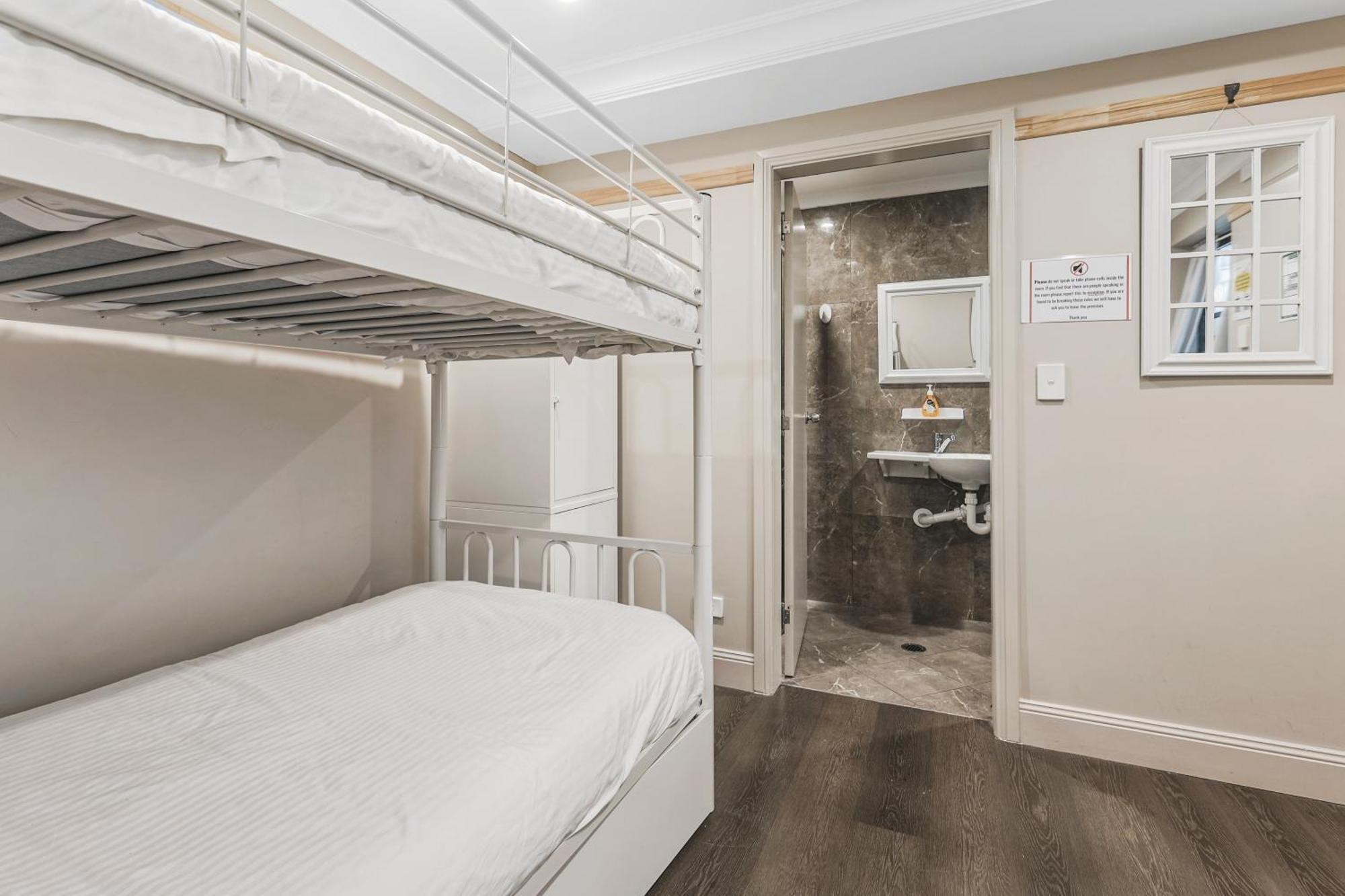 Azzurro Boutique Hotel - Surry Hills Сидни Екстериор снимка